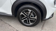 Nissan Juke 1.0 DiG-T N-Connecta 5dr Petrol Hatchback